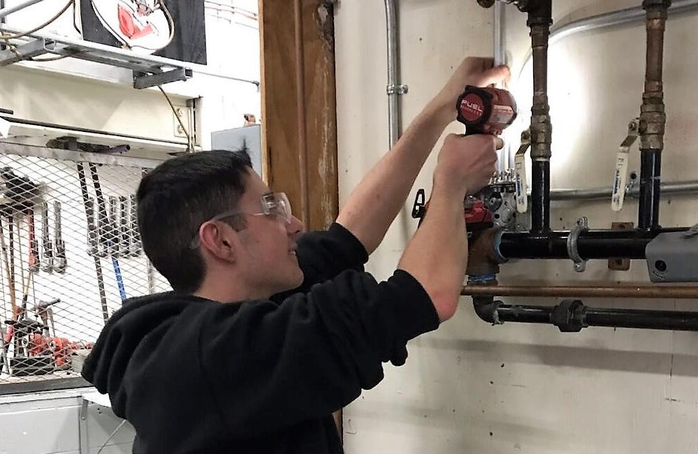 Shawsheen Tech’s Cole Kelley to compete for 2nd gold medal at SkillsUSA Nationals