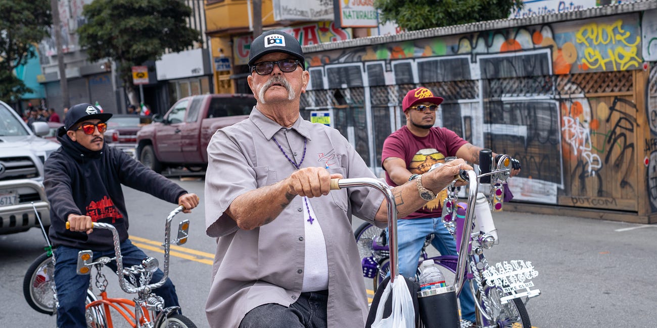 📸 Photo series #18: Exploring street photography in the lowrider world