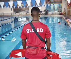 Manatee County Offers Winter Break Lifeguard Certification Class