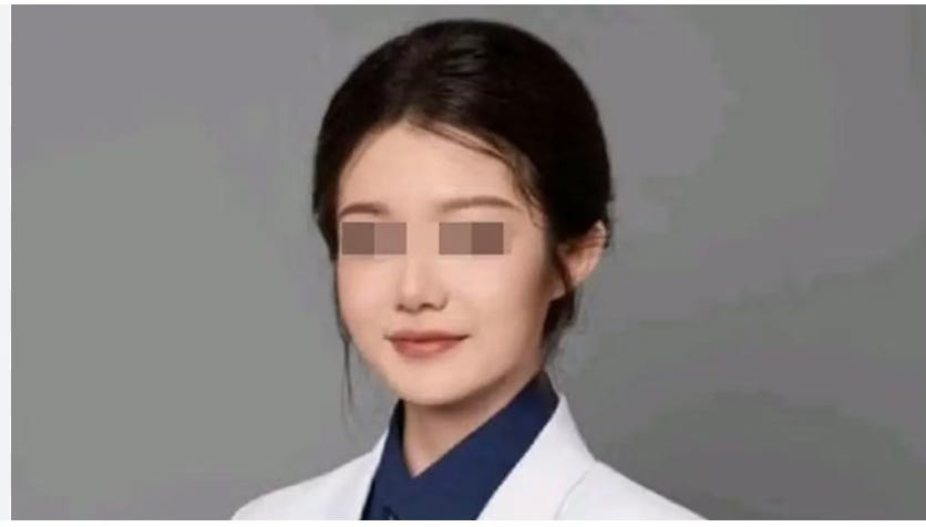 書評｜奉旨造反：董小姐事件輿情中令人不安的因素