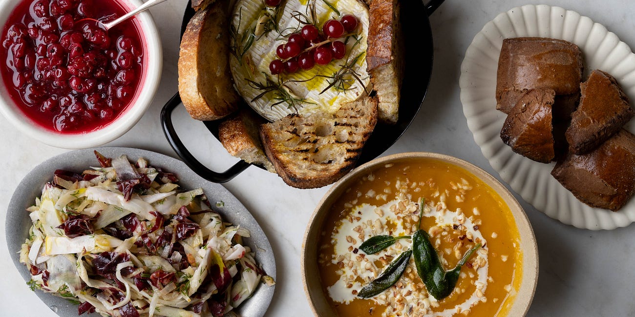Spiced Squash soup, baked Camembert with Cranberry sauce, Apple & Fennel Salad and Spekulaas cookies