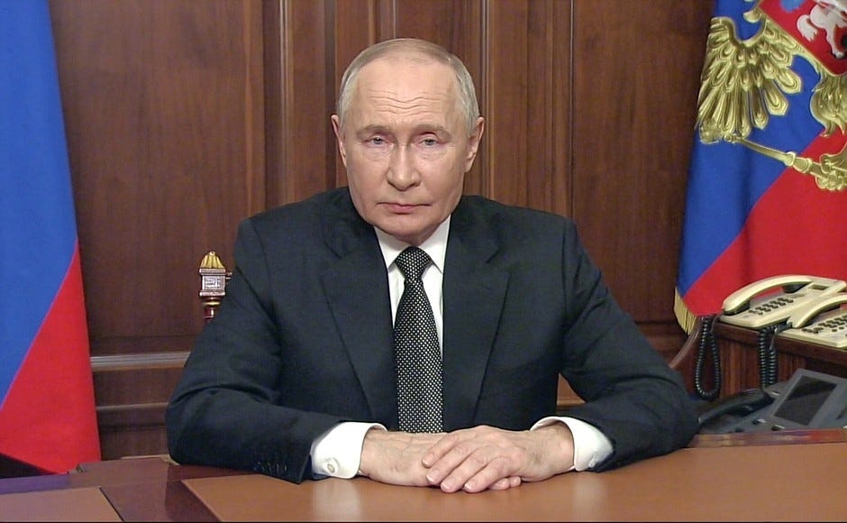 Putin Issues Apology for Azerbaijan Airlines Incident, Avoids Direct Admission of Russian Involvement