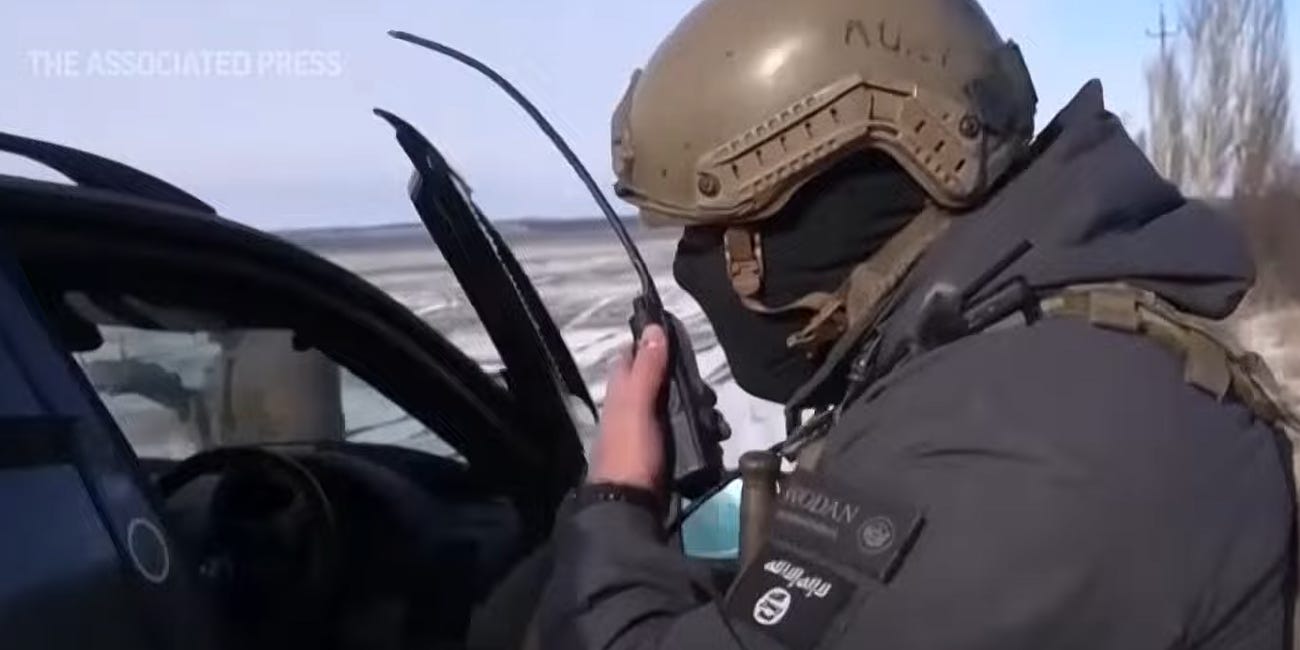 Associated Press Embeds with ISIS-Led Ukrainian Military Unit