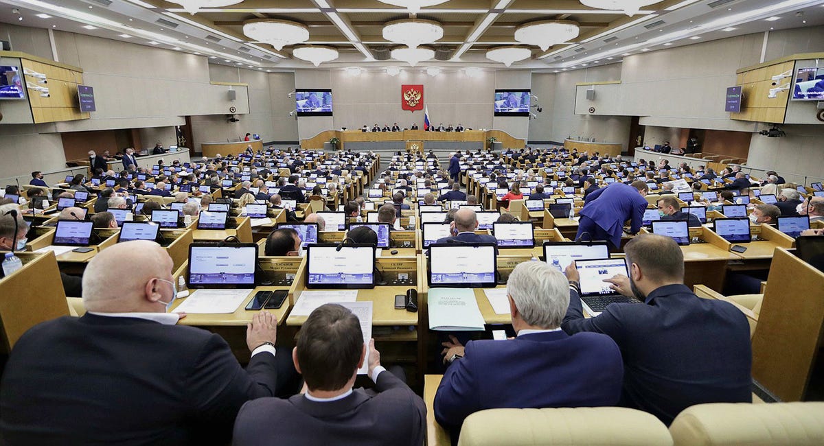 Kremlin vs. Opposition: Introdotta la legge sulle espropriazioni delle proprietà dei dissidenti imprigionati