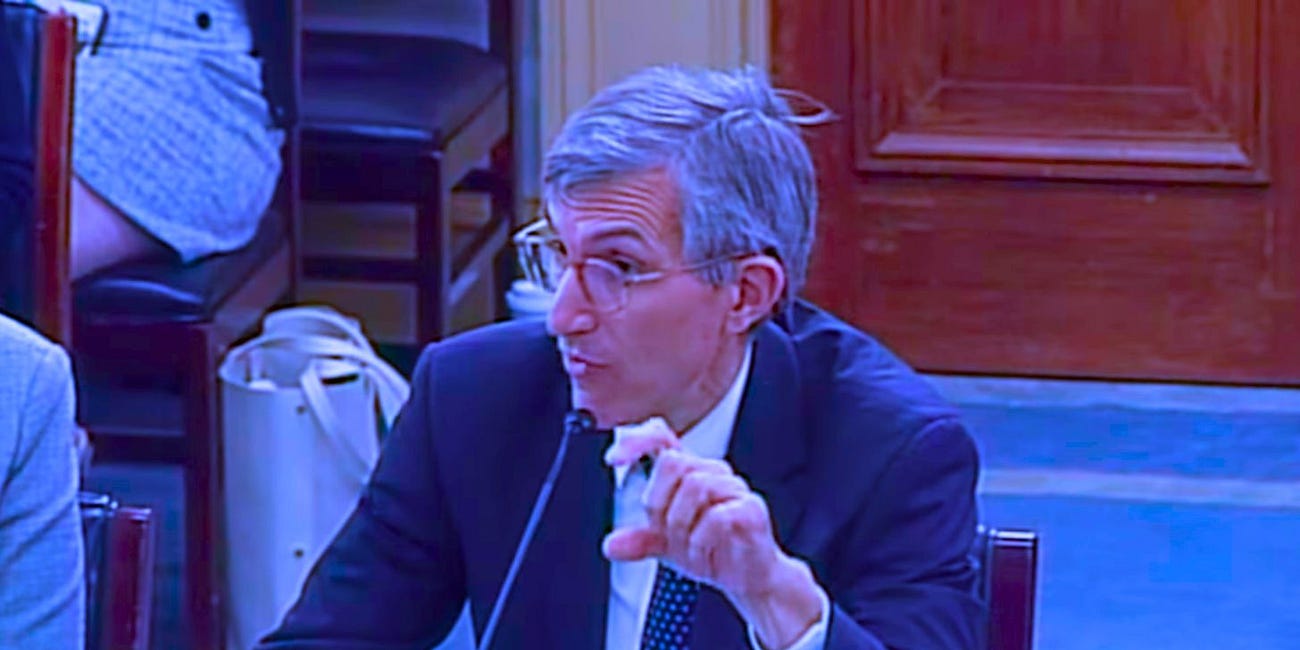 FDA to Skip Drug Approval Process for Bird Flu Vaccine: Dr. Peter Marks Confirms Agency Will Leverage Controversial 'Emergency Use Authorization' (EUA) Tactic as It Did with Deadly COVID Jab