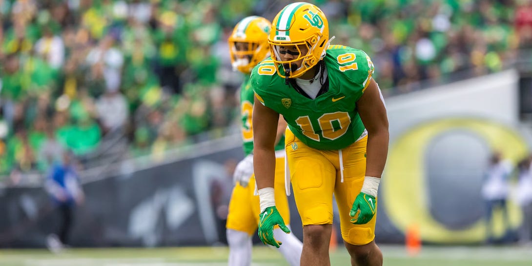 Extra-early projected 2-deep depth chart for 2025 UO defense