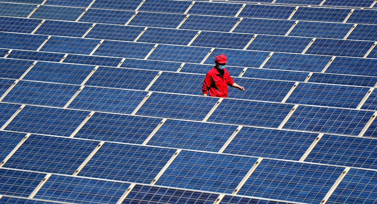 Chinese Solar Giants Fuel More of the World Than Oil Majors