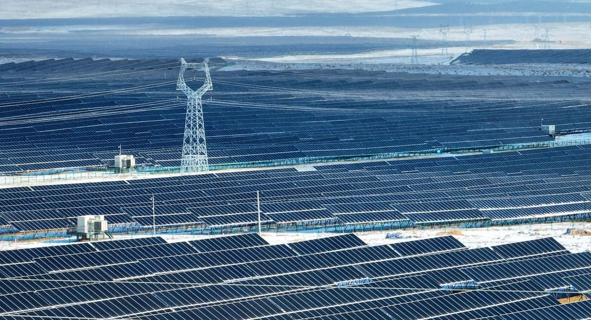 Chinese Solar Giants Fuel More of the World Than Oil Majors