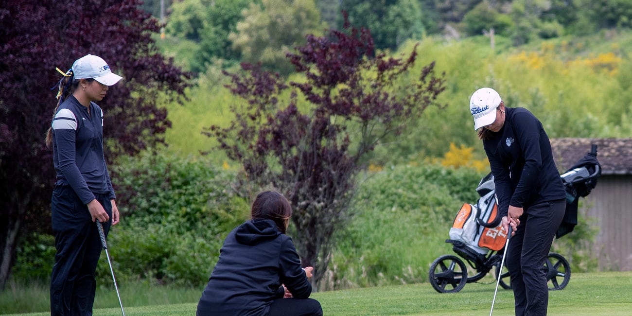 Prep Golf Roundup: Mark Morris' Knapp tops the leaderboard after opening round
