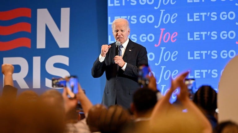 Joe Biden nem száll ki az elnökválasztási versenyből, katasztrofális szereplése ellenére sem! - Seth Schuster kampányszóvivő