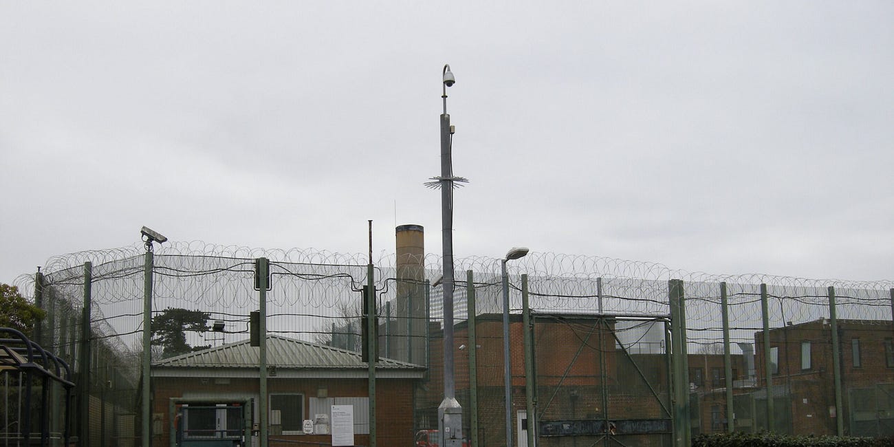 Reopening of Campsfield Detention Centre continues despite strong backlash 