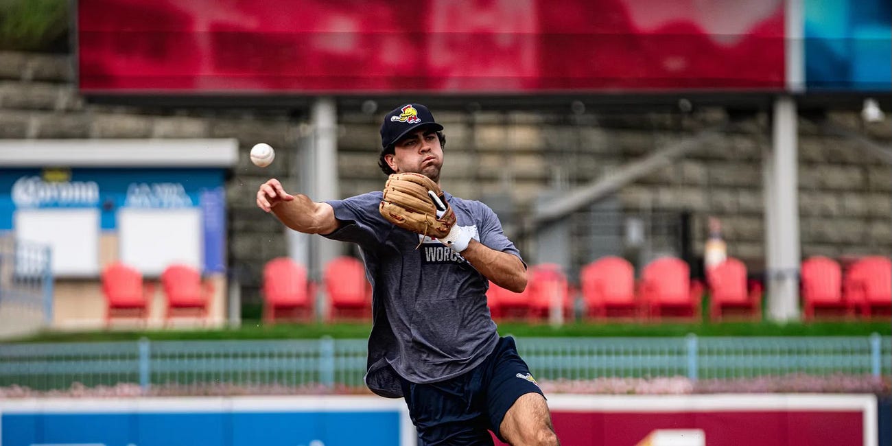 Red Sox top shortstop prospect to play other positions in 2025