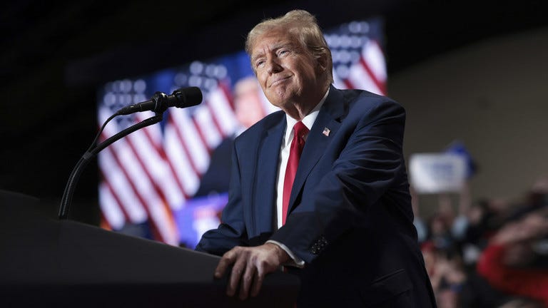 Az ukrajnai konfliktus valódi oka a Fehér Ház retorikája és Ukrajna NATO-csatlakozásának lebegtetése volt - mondta Trump