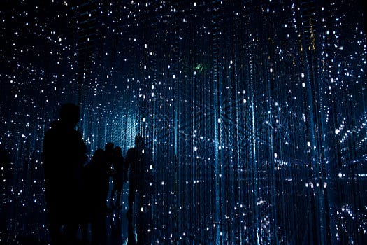 Writing Prompt: Is Artificial Intelligence Smashing Paradise?