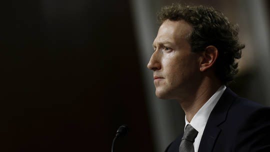 A Facebook elveti és felhagy a „politikailag elfogult” tényellenőrzés alkalmazásával! Beismerték, mennyire ártottak vele!