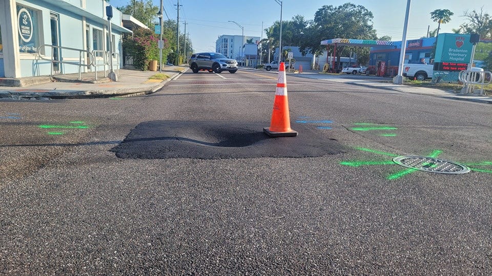 Southbound 14th Street West Closed Due to Road Depression Near 17th Avenue