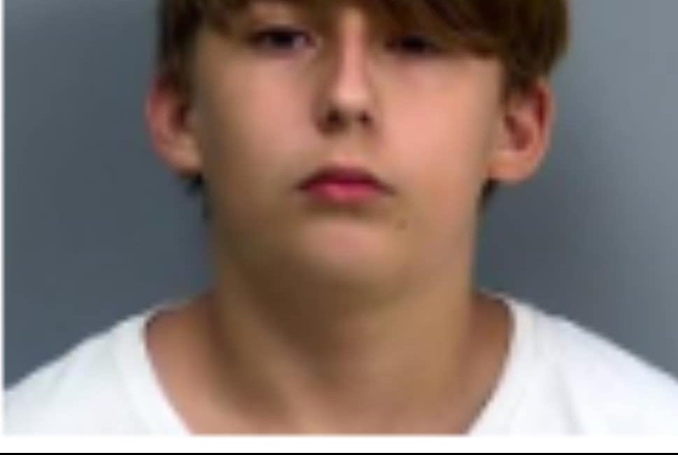 Authorities Search for Missing 12-Year-Old in Manatee County