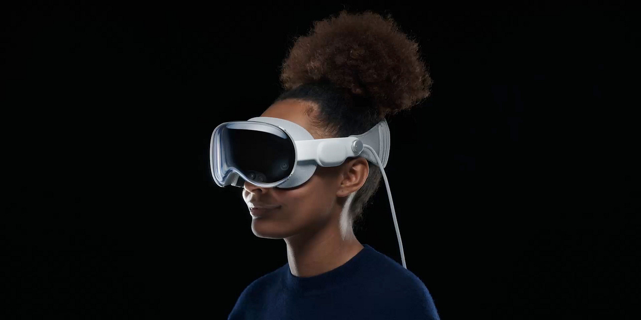 "Apple Vision Pro" Headset: Game-changer or just rhetoric?