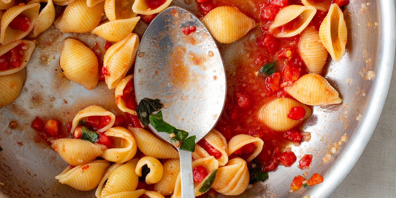 Fresh tomato pasta 