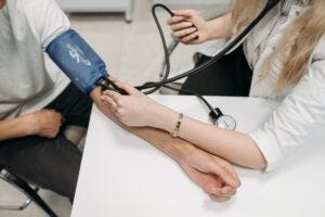 5 reasons to think twice before taking blood pressure drugs