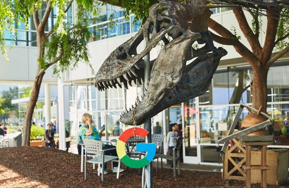 Google의 모회사 Alphabet의 4분기 실적 분석: 집토끼(광고)와 산토끼(AI)의 양립은 어려운 것일까요?