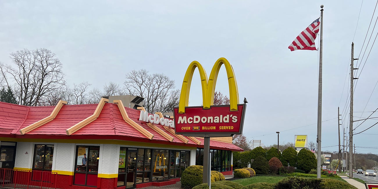 A historic McDonald's, one of the earliest in New Jersey, avoids McBoxing and remains a red-roofed mansard (with quirky golf-related decorations)
