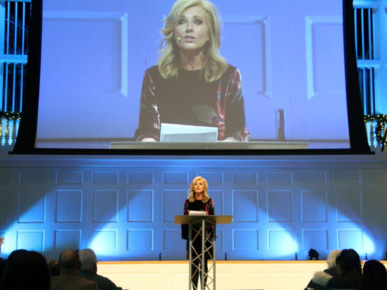 Beth Moore Tells ‘SBC Disapproving Brothers’ THIS HYPOCRITICAL THING in Quickly-Deleted Tweet