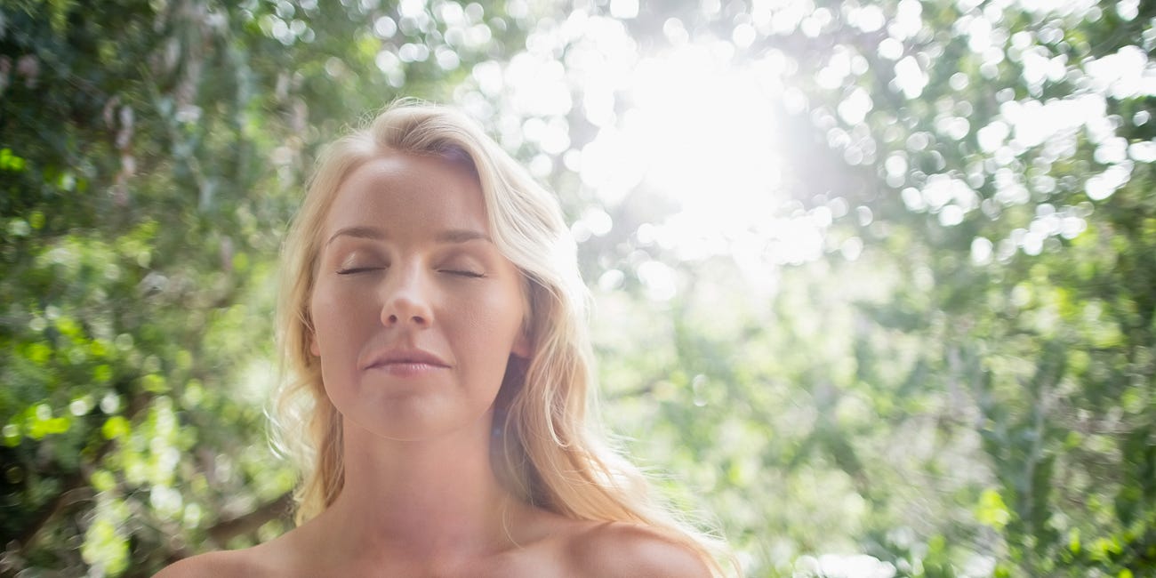Discover the power of nude meditation