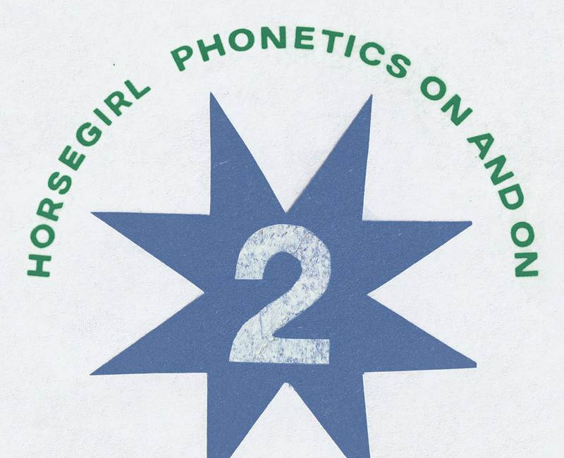 Crítica: Horsegirl - Phonetics On and On