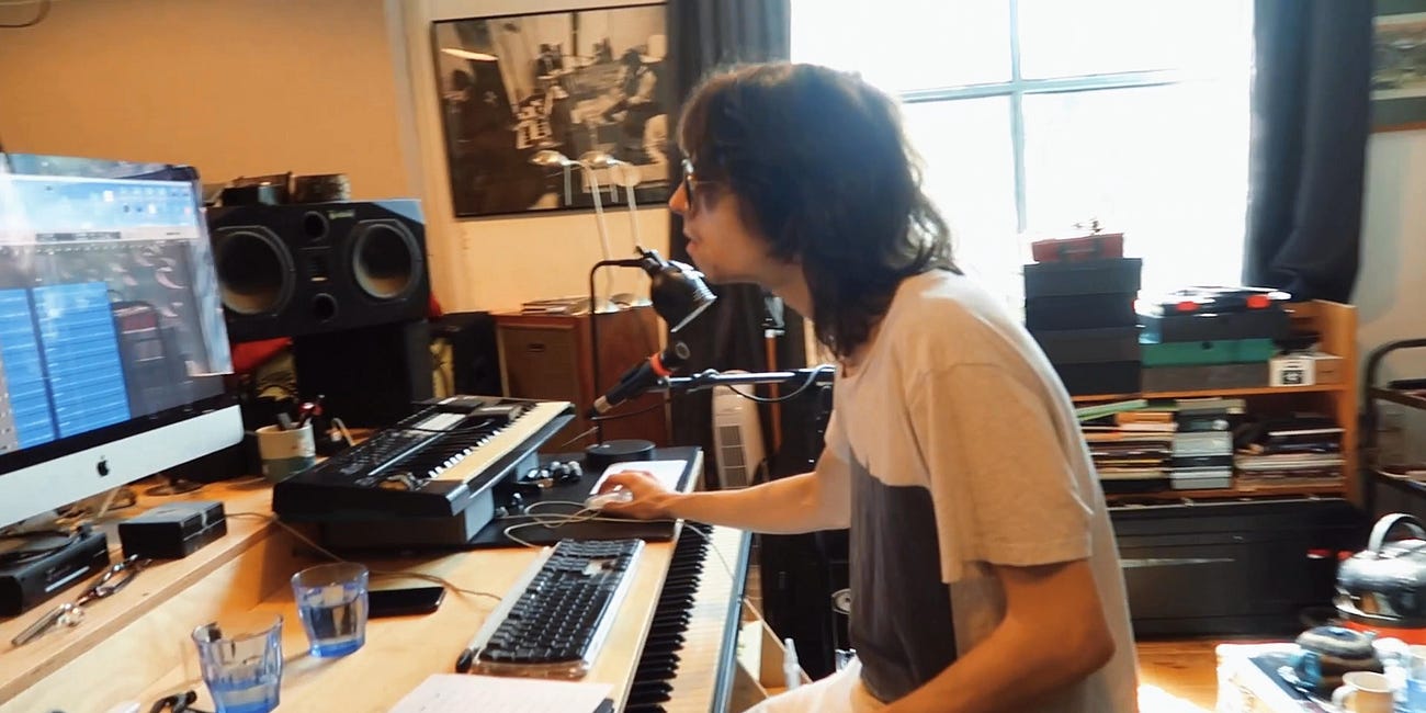 Inside The Studio: Earthquake Room