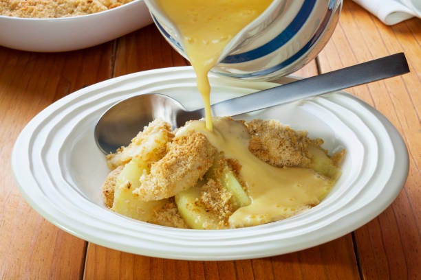 the SNUG [Episode 2]: Apple Crumble & Fighter Jets