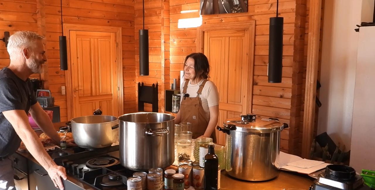 #2 Trykhenkogning - Mød Nadja, Kødsovs og "Sofrito"