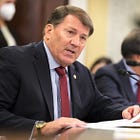 With Trump’s support, Rounds renews push to eliminate Department of Education