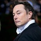 Elon Musk, net varlığı 400 milyar doları aşan ilk kişi oldu