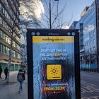 How Vueling use a familiarity heuristic to land a eyecatching ad