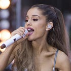 Ariana Grande: Therapy should be mandatory for child stars