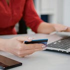 Setor têxtil nacional reivindica majoração urgente do ICMS para plataformas de e-commerce internacionais