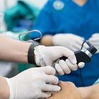 Video beats direct laryngoscopy for intubation--even for experts