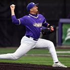 Red Sox add intriguing pitching prospect in Enmanuel Valdez trade