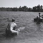 Waterskiing, a naturist history