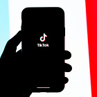 TikTokは受動型人間を生み出し、それは極めてNFTと相性が悪い！？