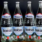 De 30 de ani beau doar apă carbogazoasă
