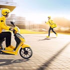 Two major China food delivery platforms to pay riders social security