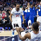 Leonard, George propel Clippers to much-needed win in Harden's return to Philly