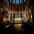 A Time-Travelogue to Medieval London with Excursions to Modernity for Tea