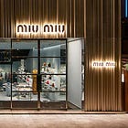 The secret: sell Chinese VICs expensive but useless stuff 