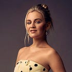 ISSUE #47: On Kelsea Ballerini, and Staying Put 