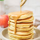 Pancakes moelleux sans sucre à la compote de pomme