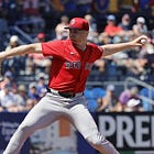 Red Sox southpaw a dark horse to land spot in rotation: 'He’s caught our eyes'