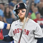 Red Sox open to trading outfielder Alex Verdugo